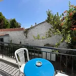Ammos Apartmán *